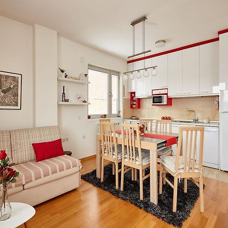 Luxury Apartment Near City Center Skopje Exterior foto